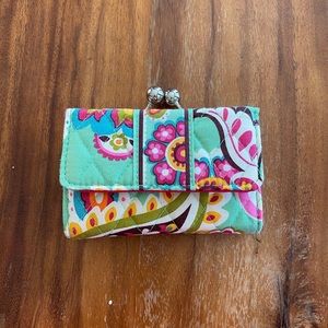 Vera Bradley tutti fruitti print kiss lock wallet